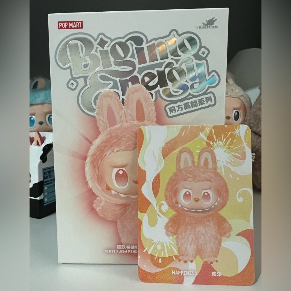 Pop Mart Big Into Energy Vinyl Figure - Happiness